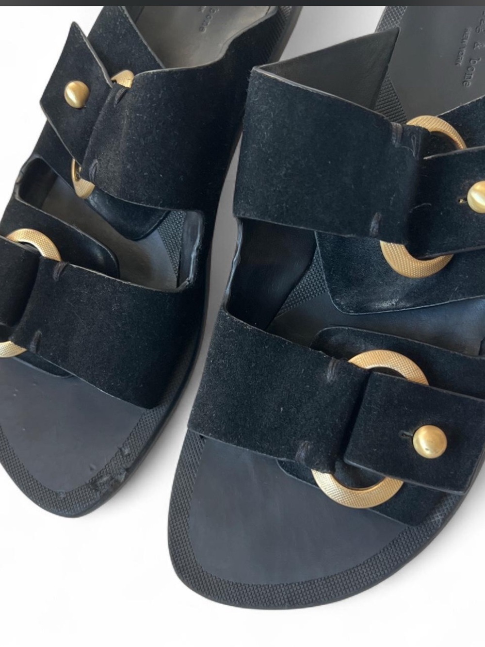 Rag & Bone Black Avost Slip-On Suede Sandals with Gold Accents ✨
Size 39 - Picture 2 of 7